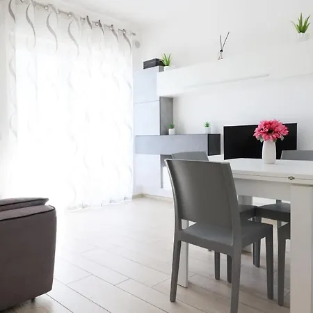 Mingo Apartment *